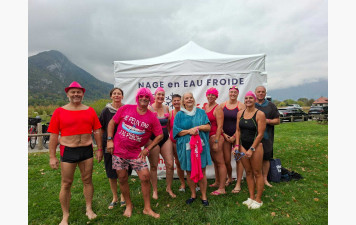 🌸 OCTOBRE ROSE – UN PLONGEON POUR LA BONNE CAUSE ! 🌸